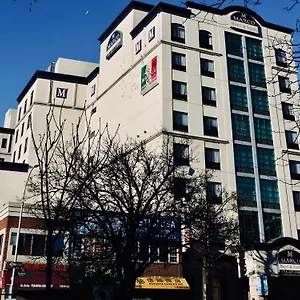 Hotel Marco Laguardia &, New York