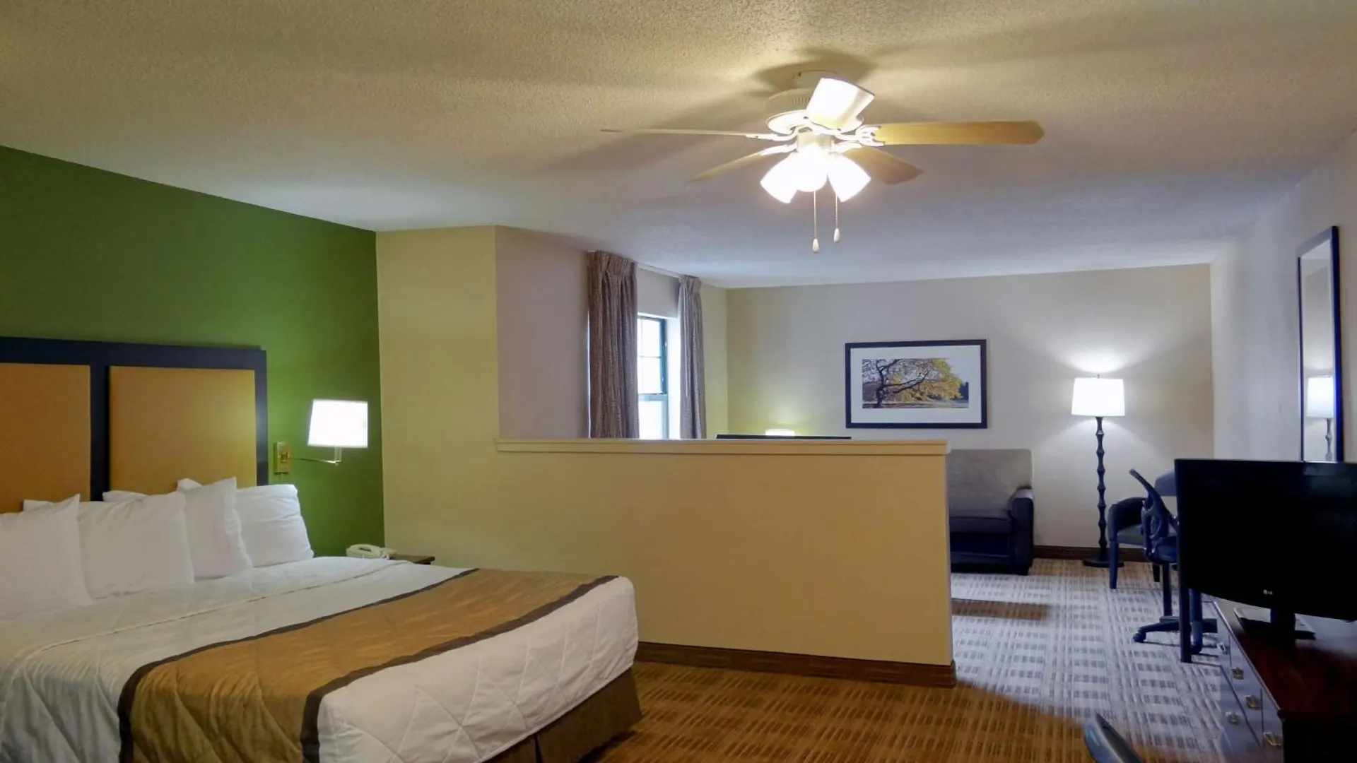 Extended Stay America Suites - New York City - Laguardia Airport Hotel